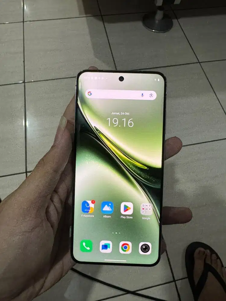 Vivo X200 12/256 Garansi On Resmi