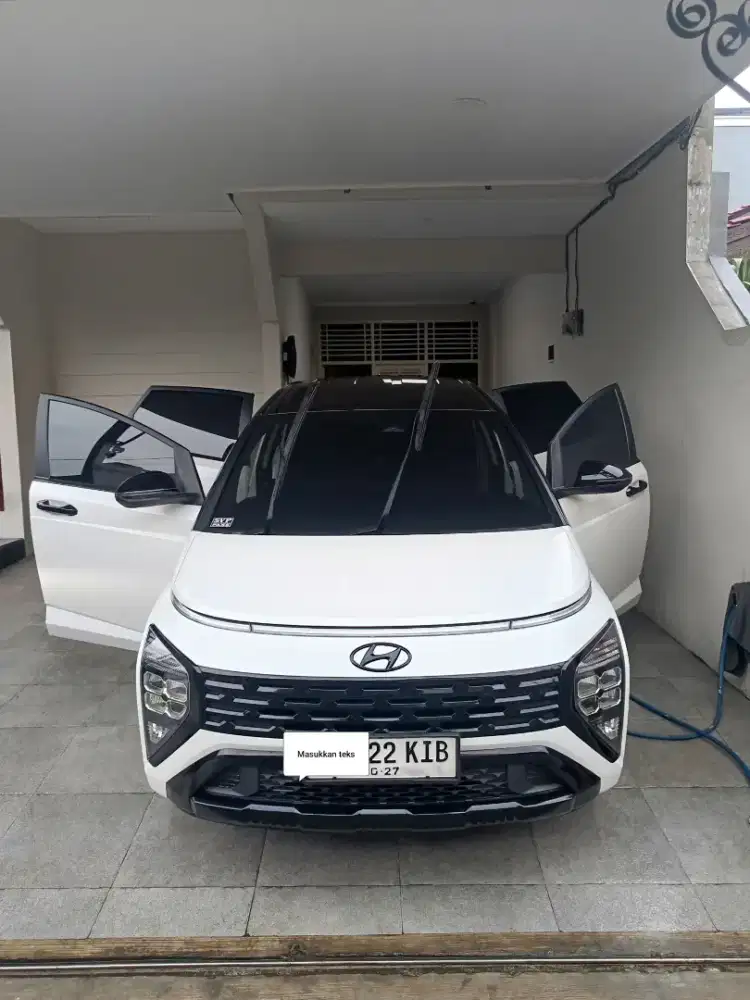 Dijual mobil Hyundai stargazer prime loww km.