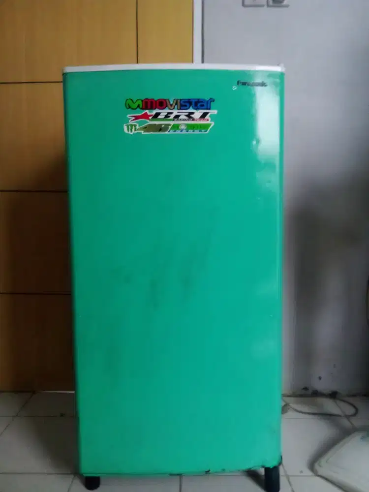 Kulkas second 1 pintu panasonic