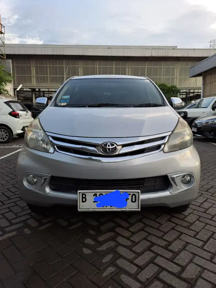 AVANZA G MT 2012