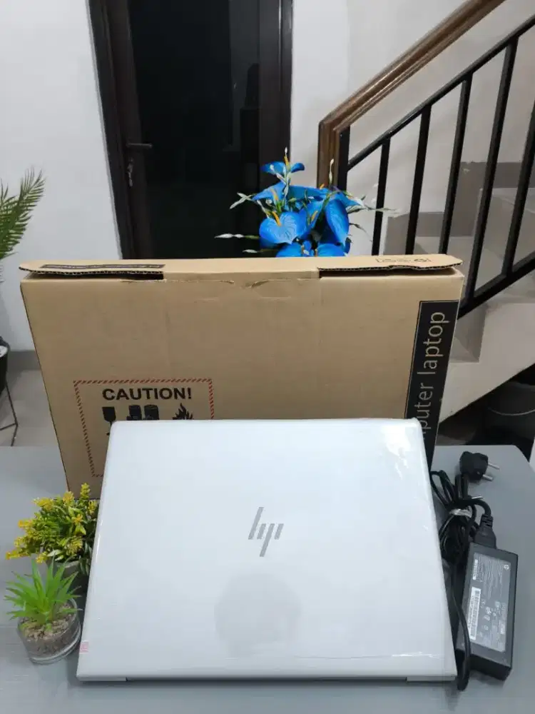 HP Elitebook 840 G6 R70 SLIM [ Ram 8GB + SSD 256GB ]