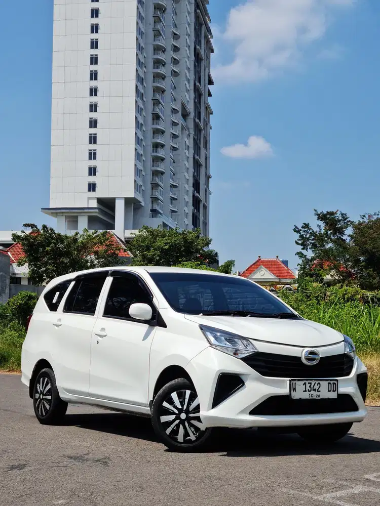 Dp 9 JT Daihatsu new Sigra 1.0 M manual 2023 Bensin