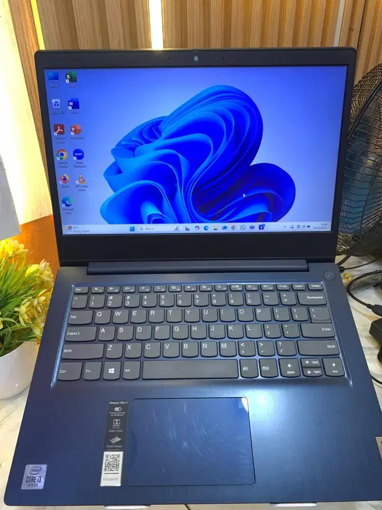 Lenovo Ideapad Slim 3 intel Core i3 Gen 10