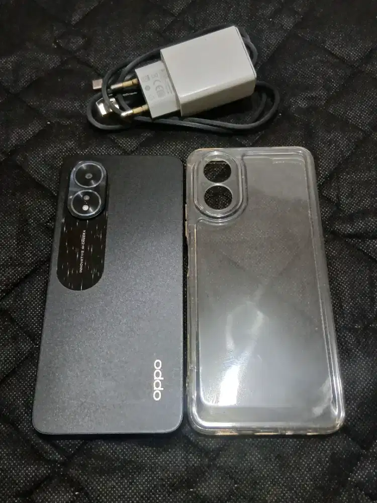 Oppo A18 4+4/128 Hp Casan Mulusss