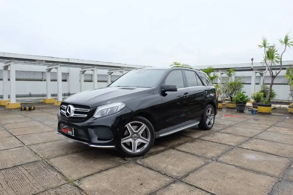 2017 Mercedes Benz GLE400 AMG Line 3.0 tdp 5jt