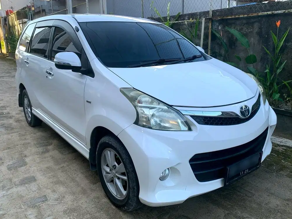 Toyota Veloz 1.5 AT 2012 - Matic - Pajak Panjang sd 11/2026
