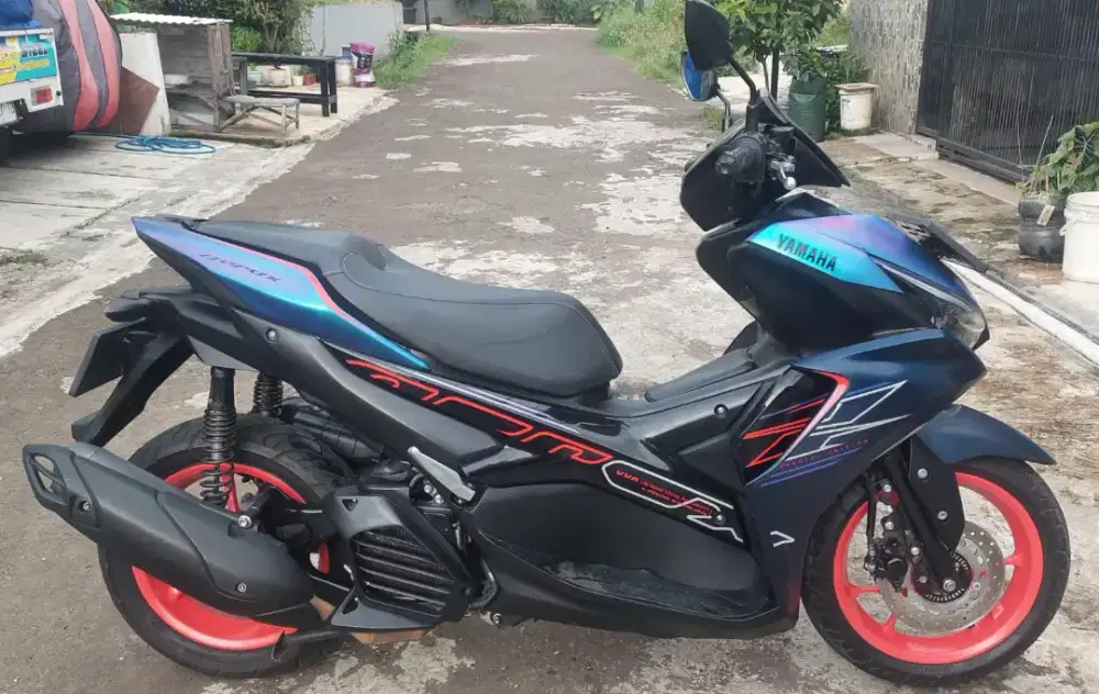 Yamaha aerox cyber city special edition 2023