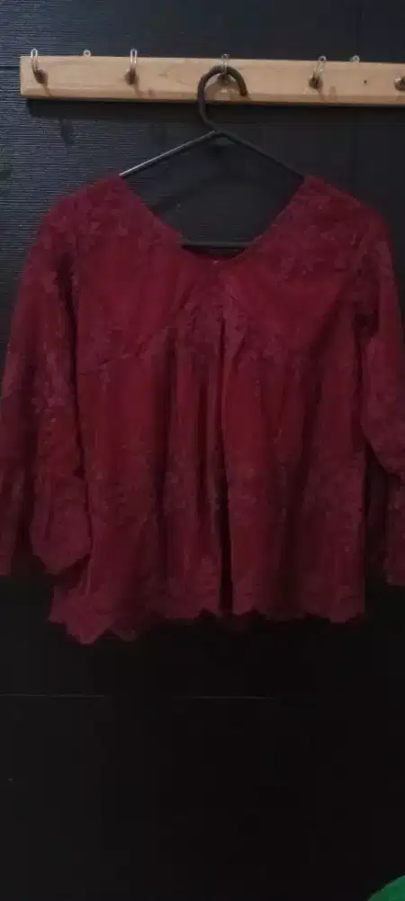 Baju atasan wanita