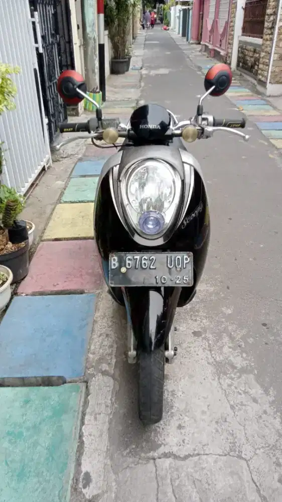 scoopy 2010 karbu mesin halus bagus body lengkap mulus