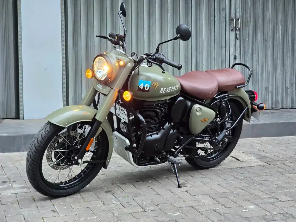 Moge Royal Enfield Classic Signals th 2023 Km 400 Antik Like New