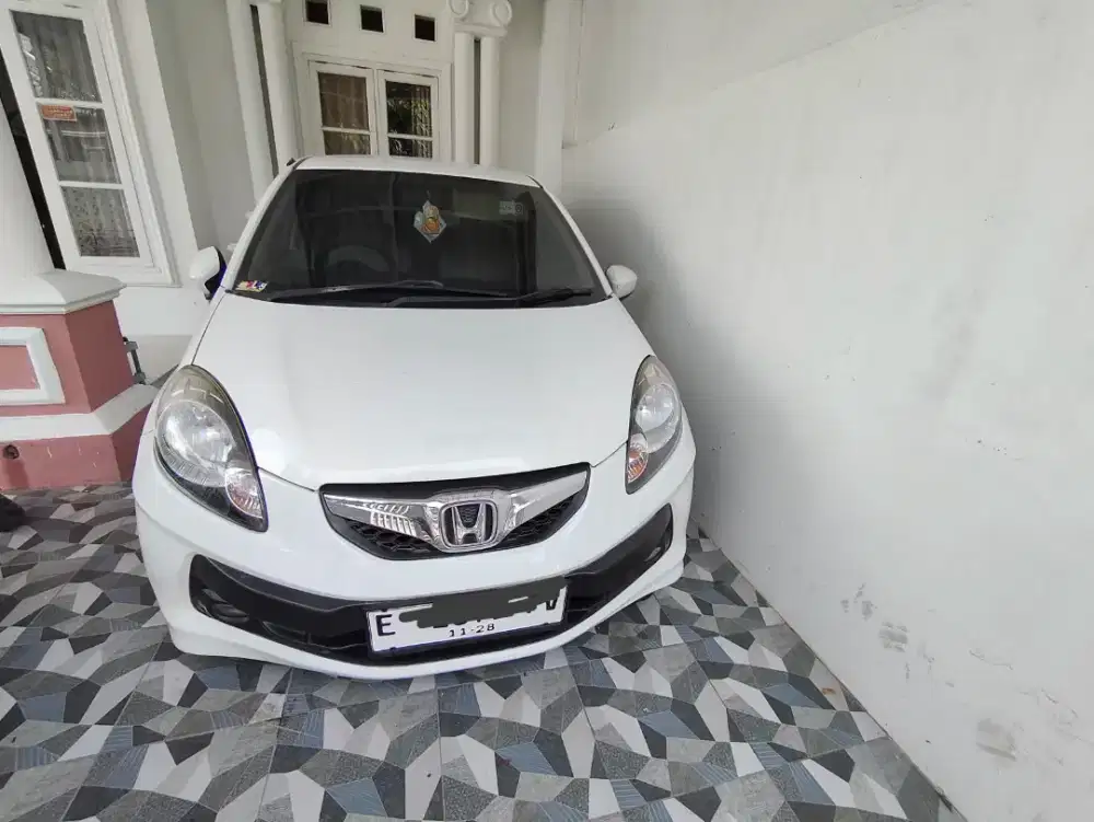 Mobil brio E Satya manual 2014