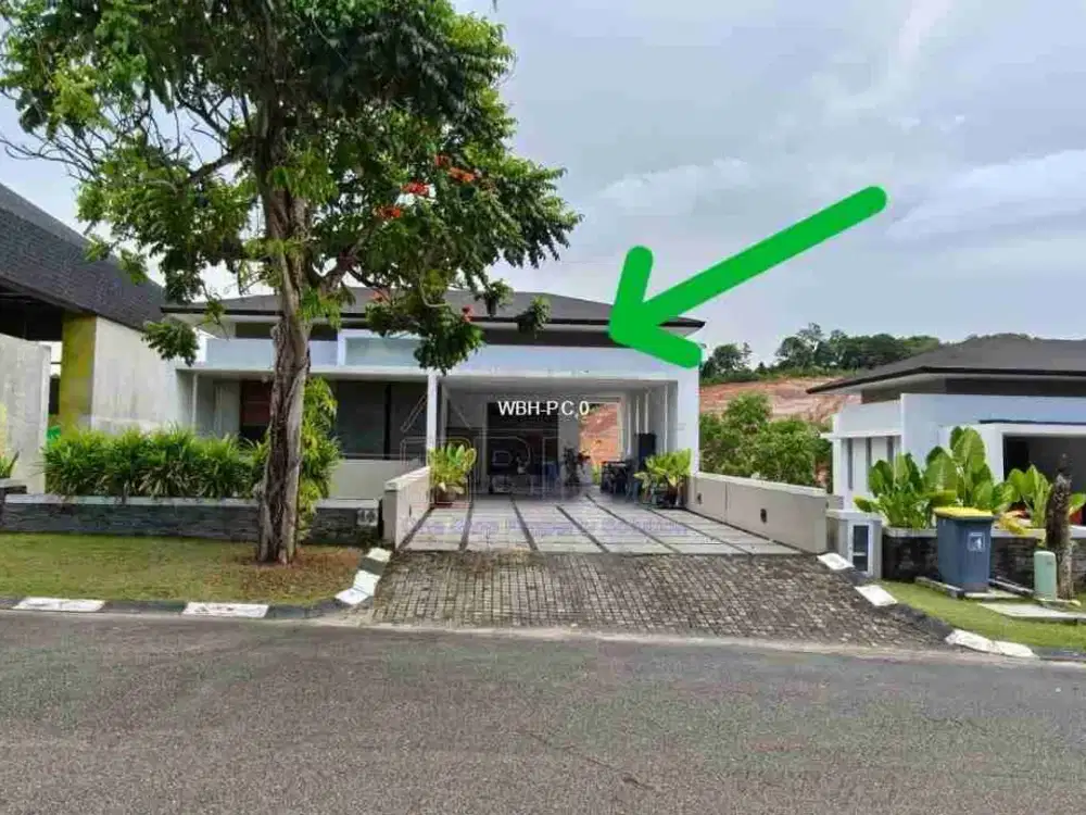 Jual Rumah Mewah Golf Furnish Batam Center di Grand Summit