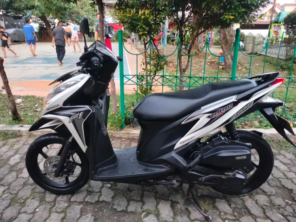 HONDA VARIO FI 125 KZR 2012 pajak panjang/B.dki