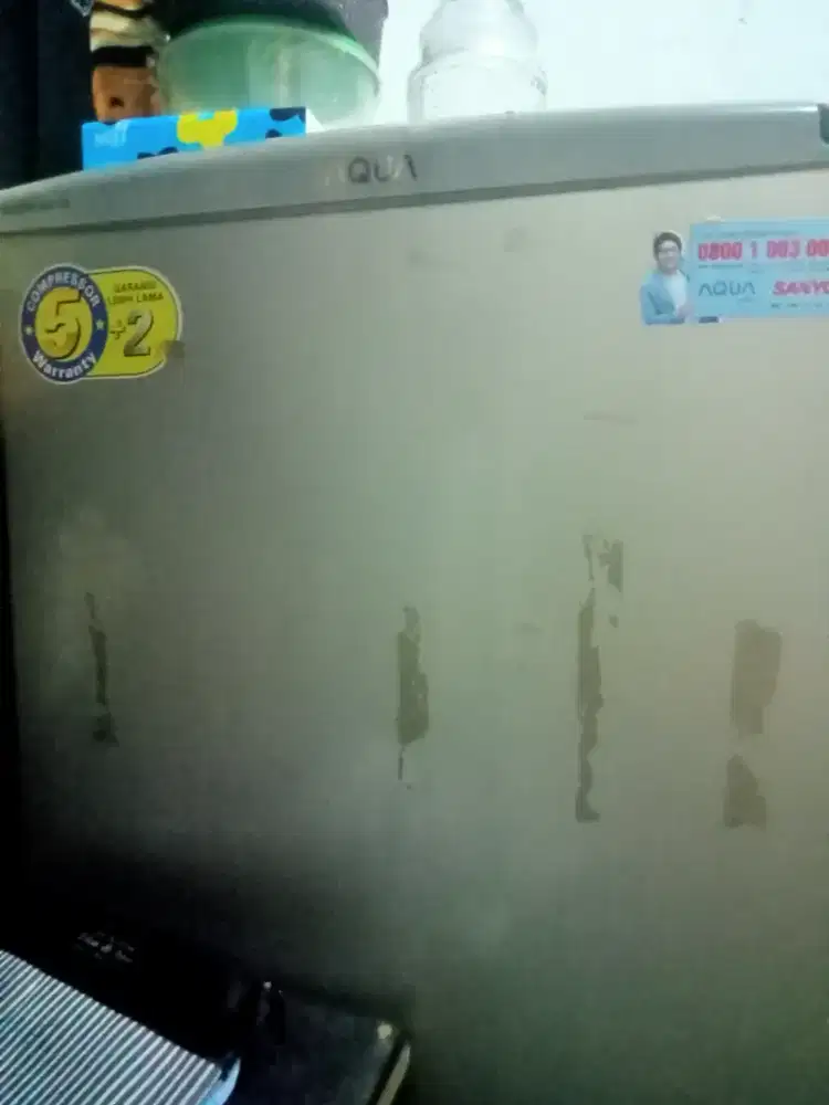 Dijual freezer Aqua