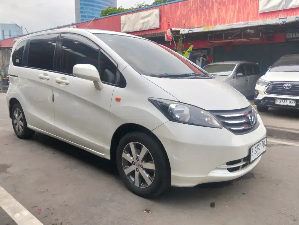 Honda Freed PSD 1.5 At 2009