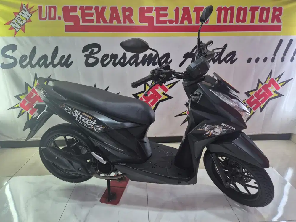Beat street cw fi 2022 plat L istimewa,