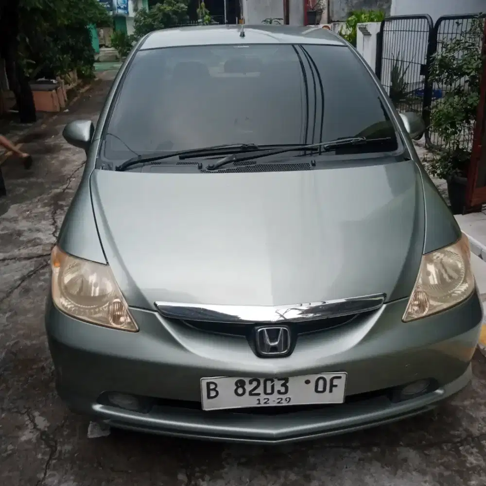 Honda city THN 2004 type vtec warna abu metalik