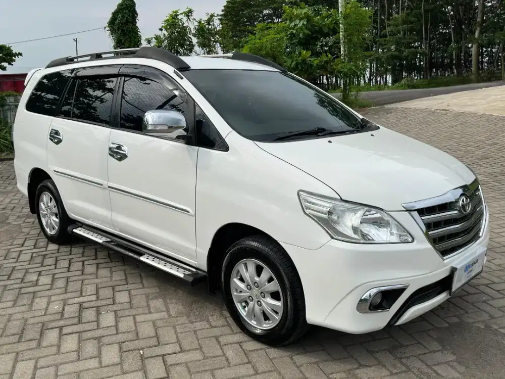 DP 1Jt! INNOVA G Barong Manual 2013