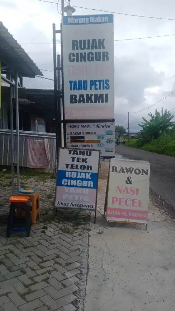 Di Butuhkan Segera Karyawati Rumah Makan. Sudah Pengalaman  Min 2Tahun