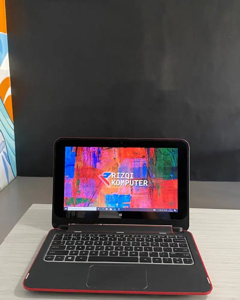 HP Pavilion 11 Intel Celeron N2840 Ram 4GB SSD 128GB