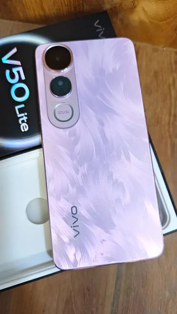Vivo V50 lite 4g 8/256 second Mei 2026