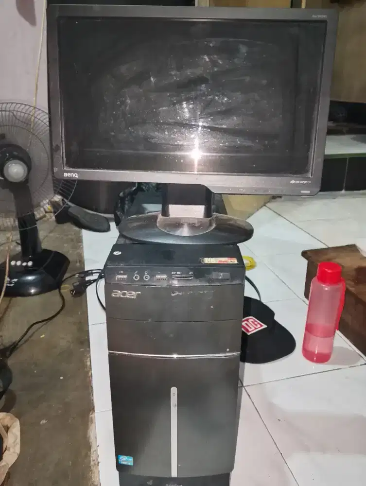 CPU Core i3 dan Monitor Benq 16 inch murah