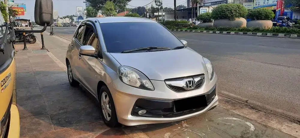 Honda Brio E AT 2015
