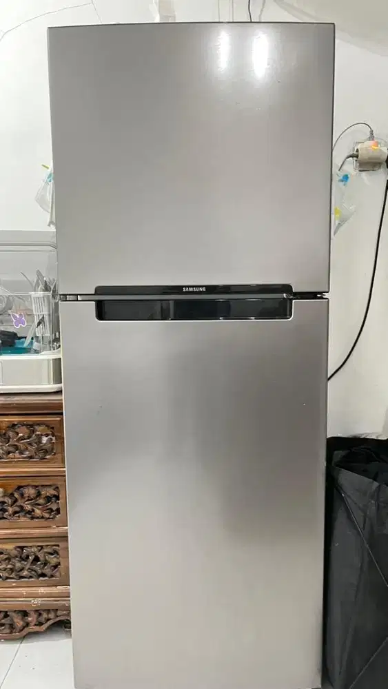 Dijual kulkas samsung