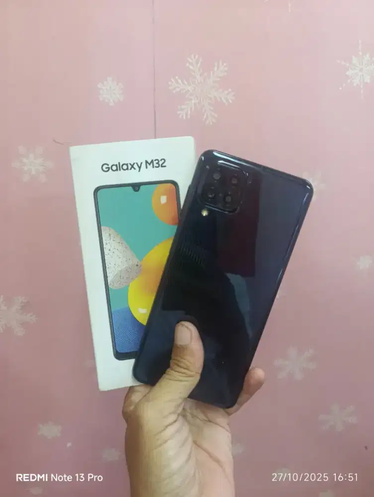 Samsung M32 ram 8/128 NFc fullset