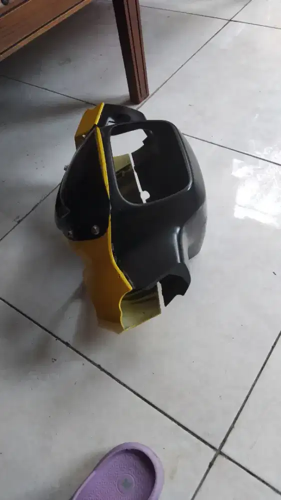 Totok depan motor Suzuki Satria