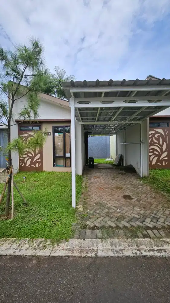 Disewakan 1 unit rumah di Podomoro Golf View