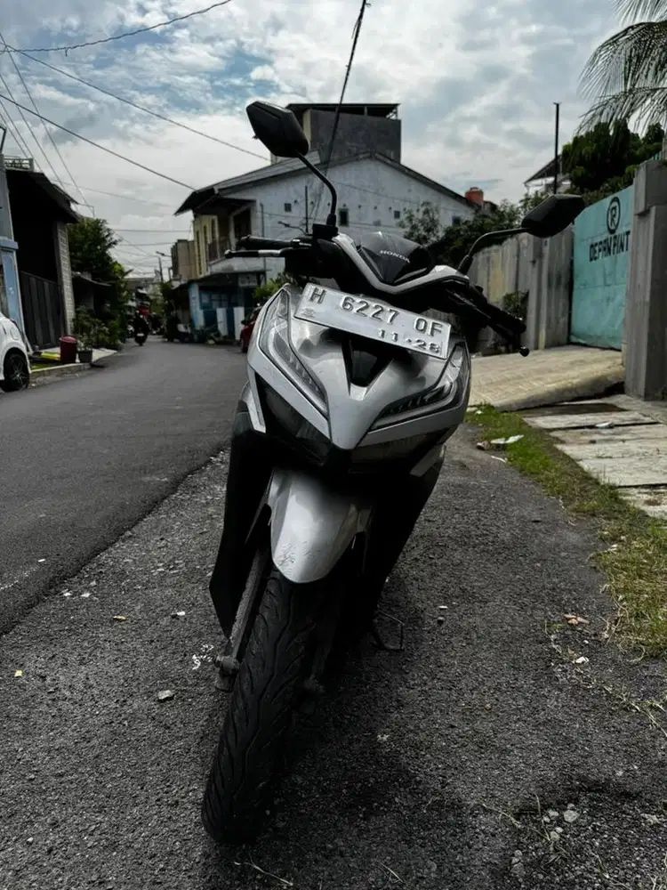 vario 150cc 2018 keyless silver