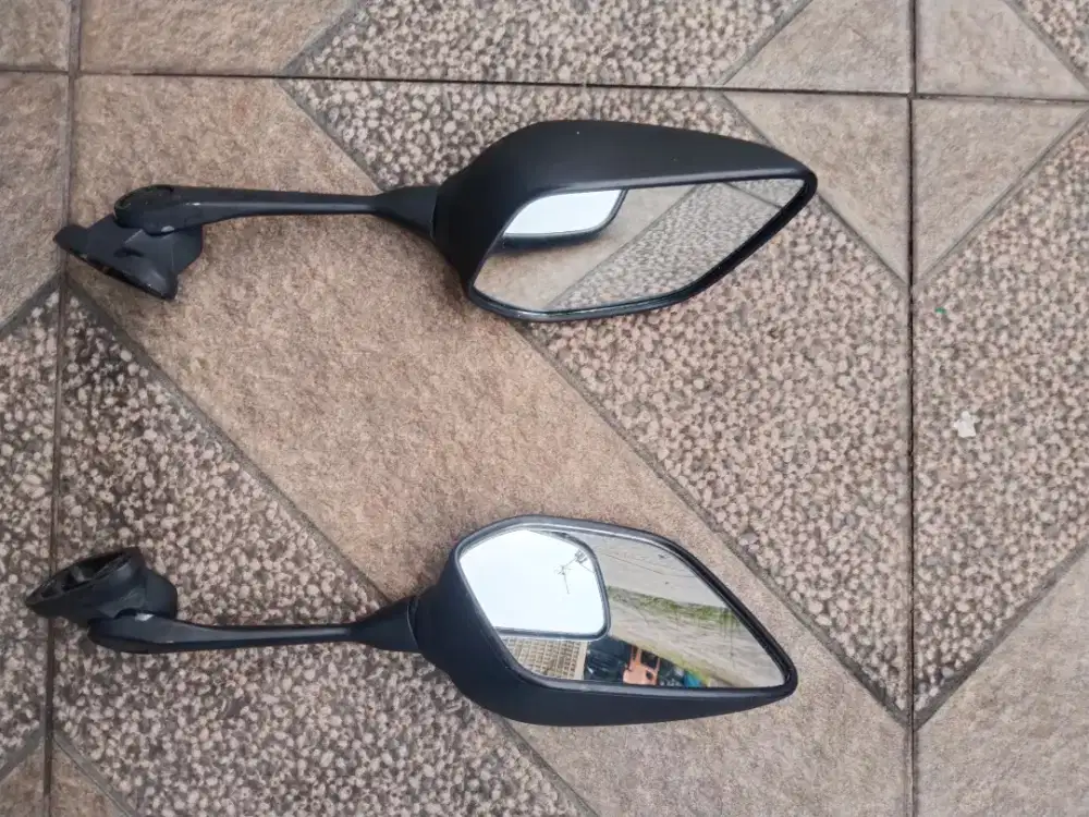 Spion R15 v3 pnp R25 atau nmax