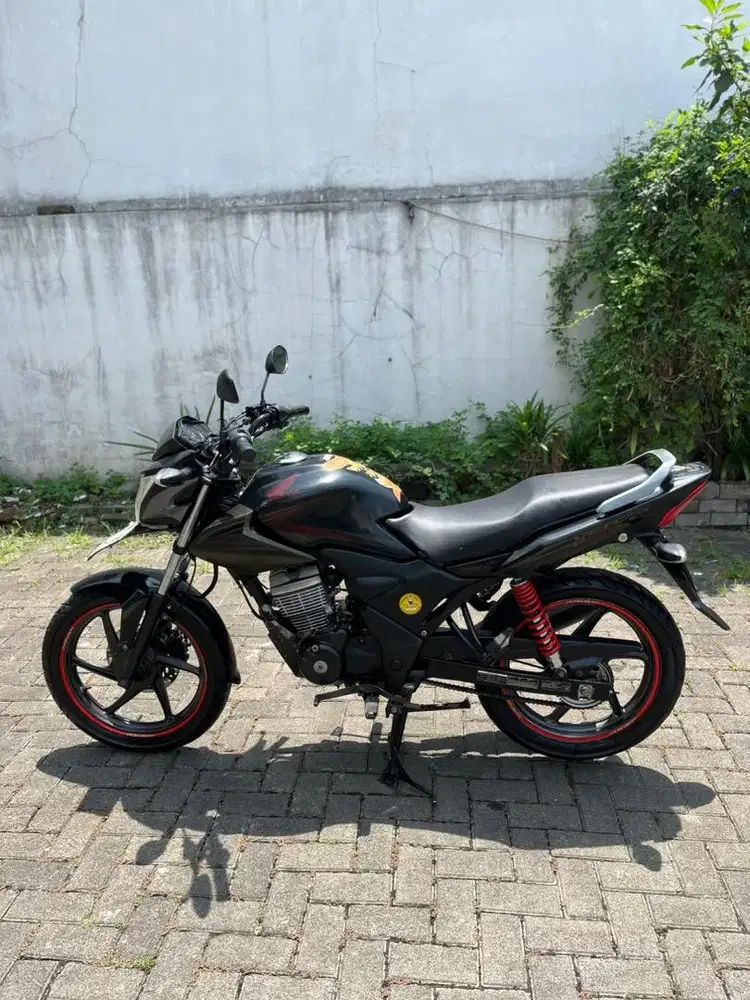 HONDA VERZA TAHUN 2013 SAMSAT KABUPATEN