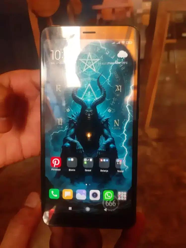 Xiaomi redmi s2 ( 4/64 )