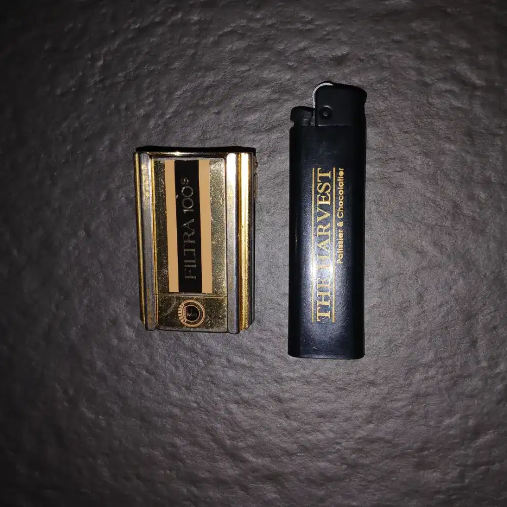 Gesper & korek iklan rokok filtra