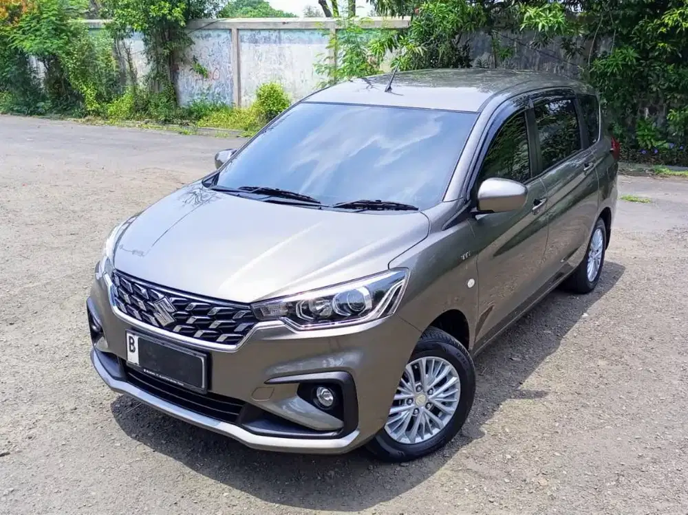 Suzuki Ertiga 1.5 GL AT Matic 2022 GX 2023 Abu-abu low KM Seperti Baru