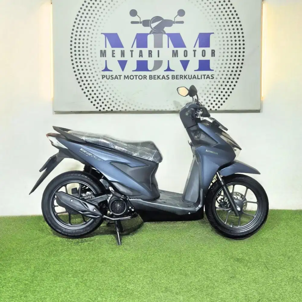 BEAT DELUXE SMARTKEY 2025 KM LOWLES DP 600! CASH KREDIT