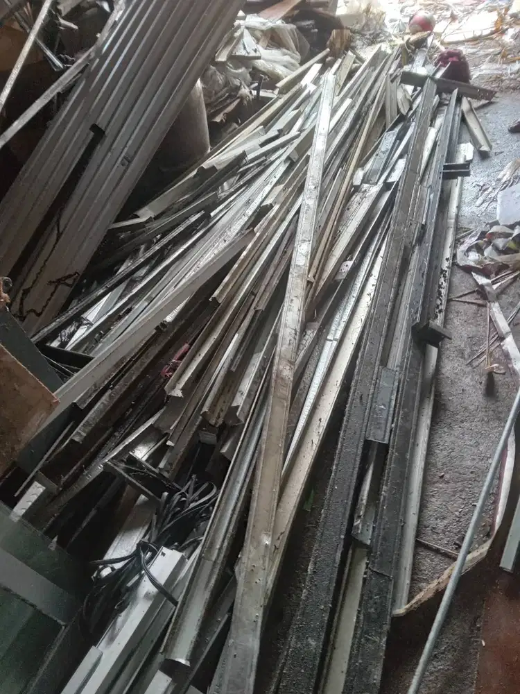 baja ringan murah  bekas potongan