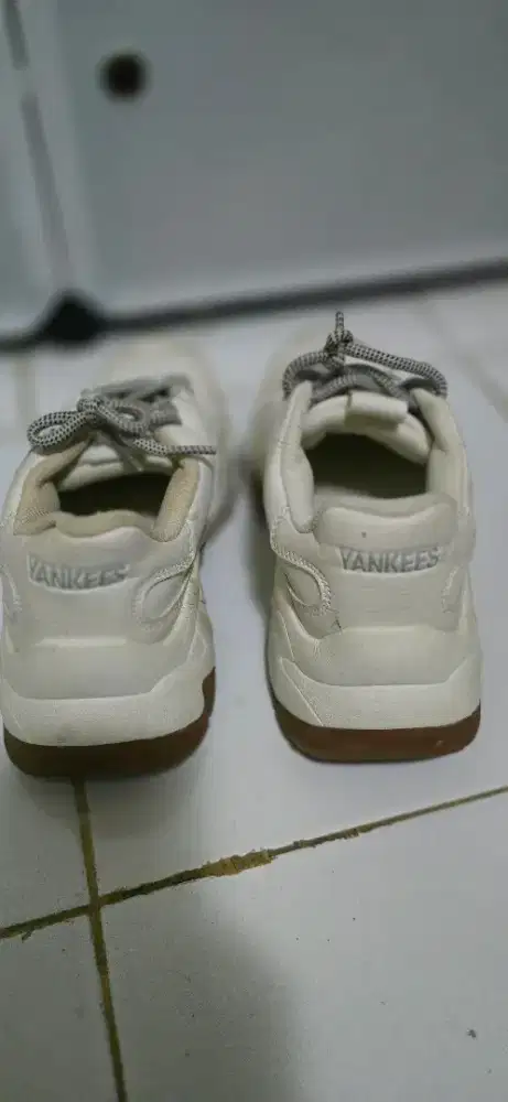 Dijual Sepatu MLB keren,murah dan keren