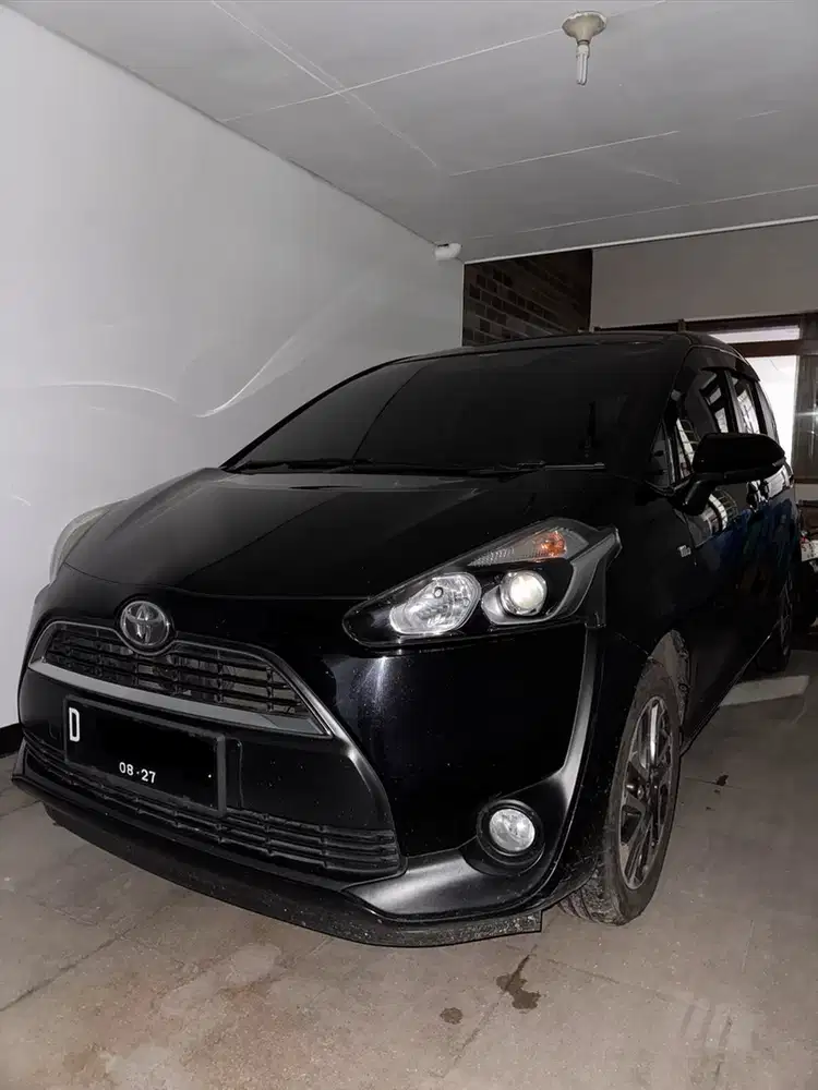Toyota Sienta 2017 Bensin
