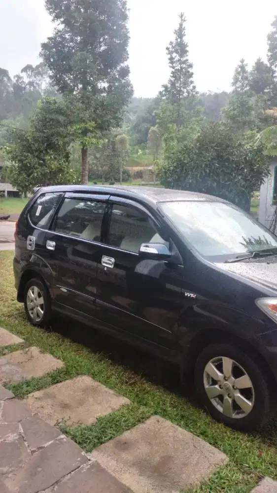 DIJUAL XENUA 2011 MULUS