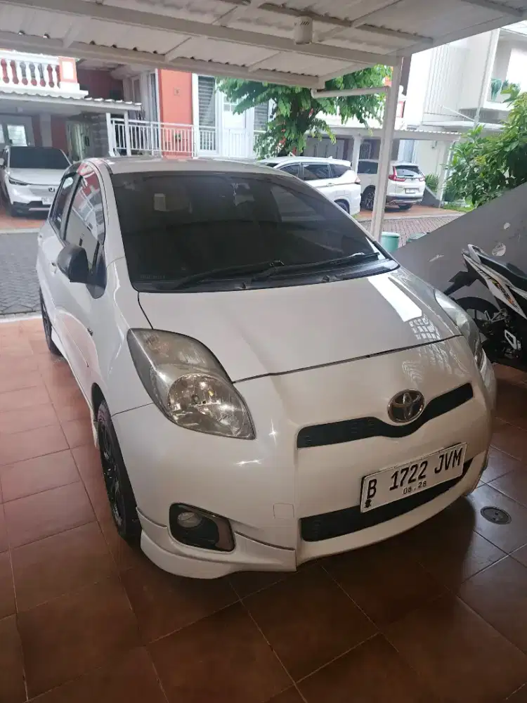 Yaris S Limited 2012 Matic Putih