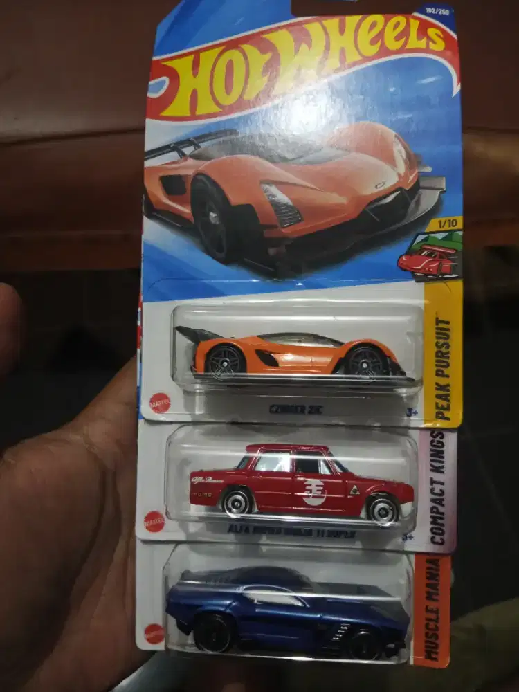 Mobil Hot wheels