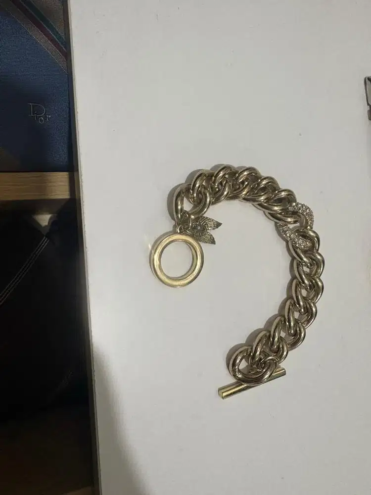 Gelang Victoria's Secret