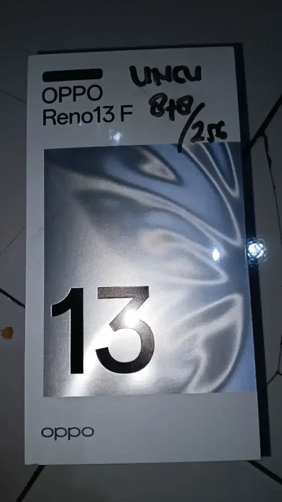 dijual oppo reno f13 wrna ungu