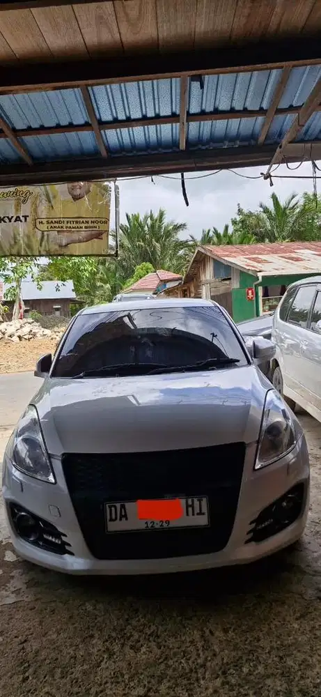 Dijual Suzuki Swift GX Matic 2014