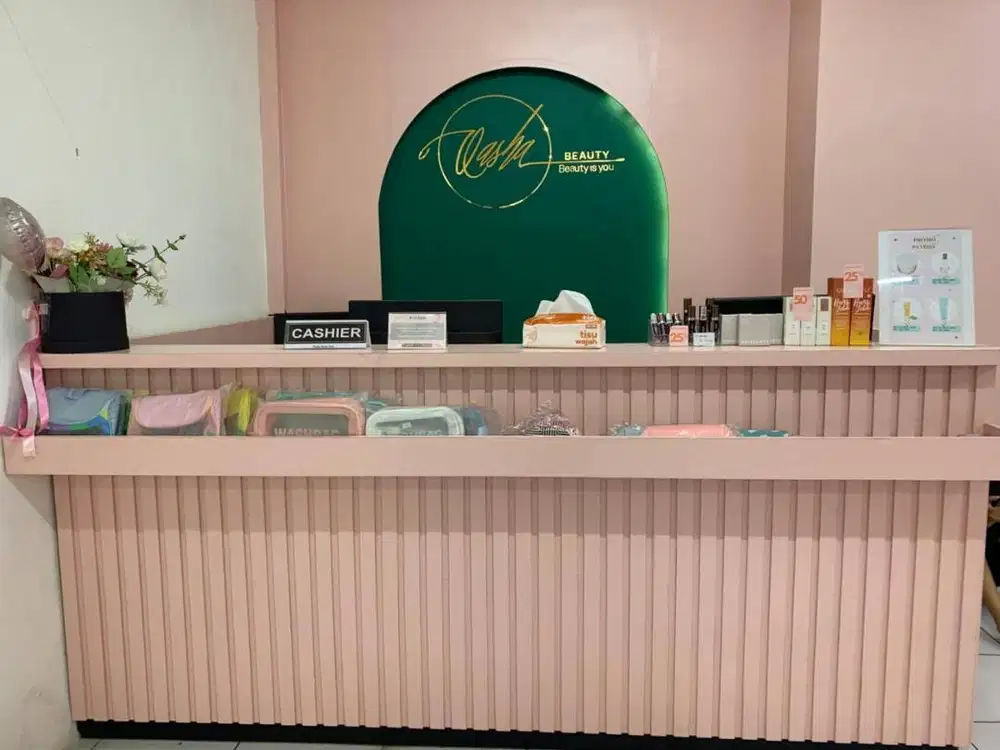 DI JUAL‼️ Peralatan store makeup&skincare