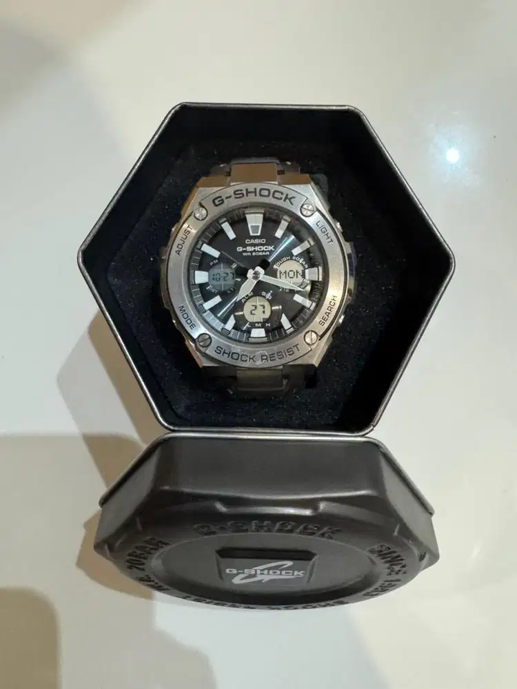 Dijual G shock GST 130L