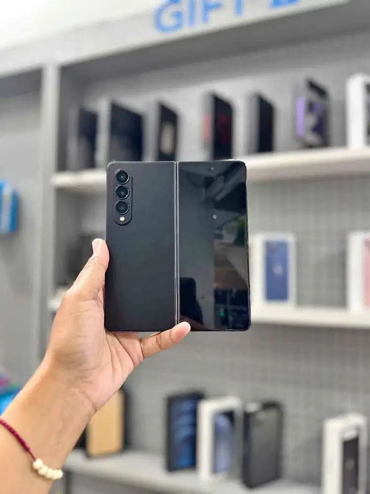 SAMSUNG Z FOLD 4 12/512GB SECOND SEIN FULLSET NOMINUS